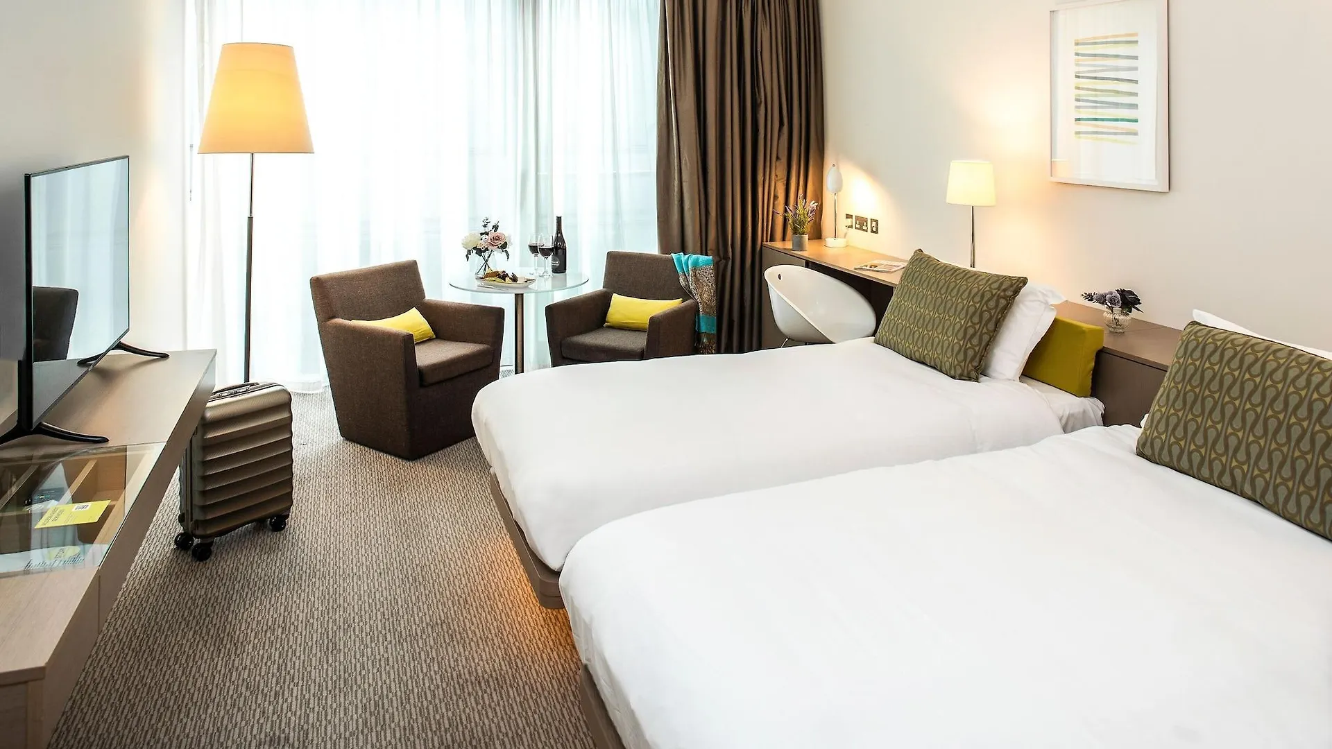 ****  The Gibson Hotel Dublin Ireland