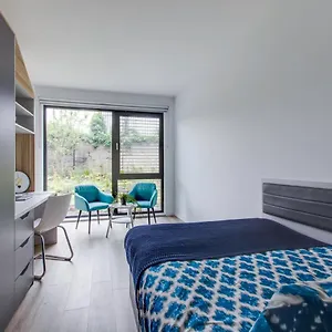 Yugo Explore - Highfield Park Apartmán
